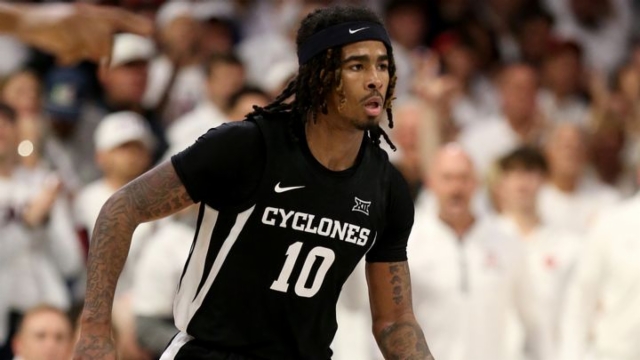 “前场空间紧缺？德国天空：哈兰德更倾向加盟皇马而非巴萨”